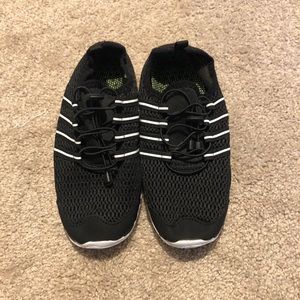 Water shoes